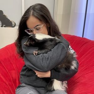 Meet your Posher, Ellie